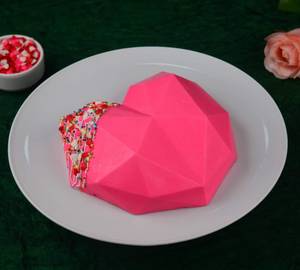 Pink Pinata Cake Eggless