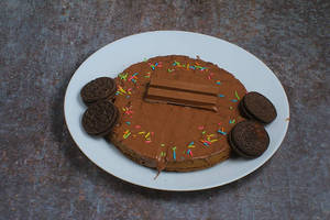 Oreo Kitkat Waffle Cake