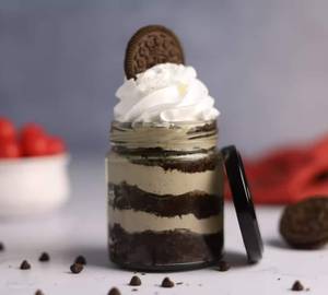 Chocolate Oreo Jar Cake