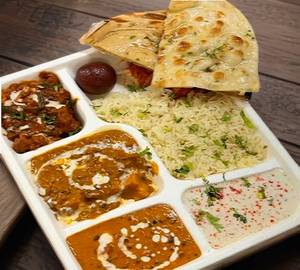 Veg Deluxe Thali