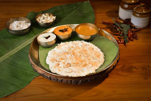 Coconut Cashew Uttappam