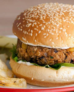 Classic Vegetable Cheese Burger