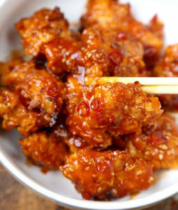 Shangai Chicken With Plum Sauce