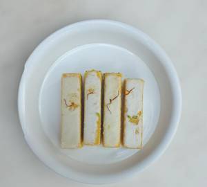 Mawa Petha