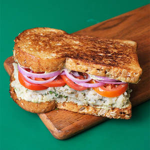 Homestyle Aloo Sandwich