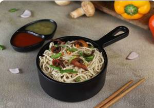 Mushroom Fried Noodles