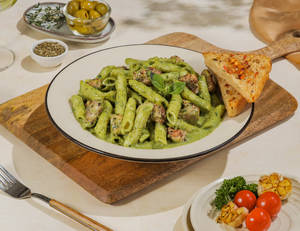 Cheese Chicken Pesto Pasta