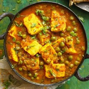 Matar Paneer