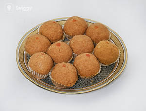 Moong Ka Ladoo