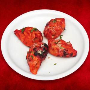 Paneer Tandoori Momos (8pcs)