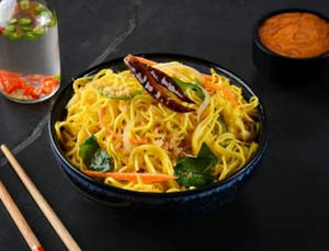 Veg Garlic Noodle