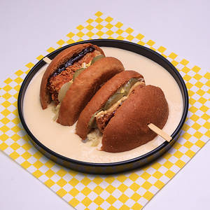 Crunchy Chicken Boom Burger