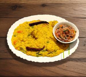 Veg Khichdi With Chutney