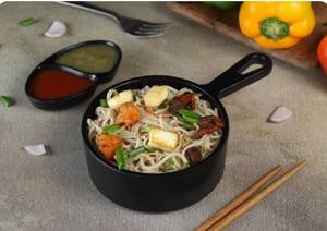Mixed Veg Fried Noodles