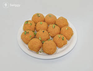 Kanpuri Ladoo