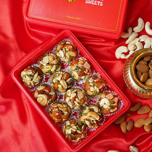 Dry Fruit Laddu