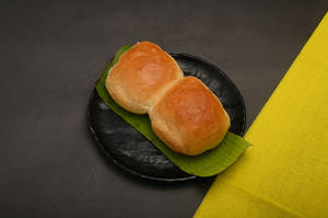 Extra Amul Butter Pav ( 2 Pc )