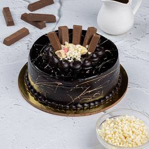 Divine Treat-special Chocolate Cake (500gm)
