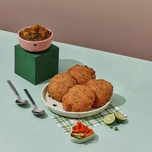 Bedmi Poori Aloo Sabji