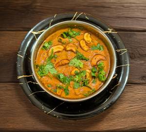 Kaju Curry