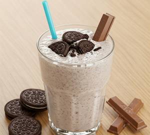 Oreo and kitkat milkshakes