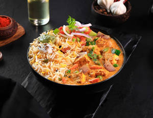 Ludhiana Subz Lababdar [Masala Rice] Bowl