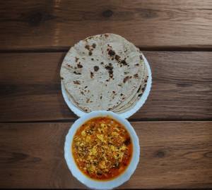 Paneer Bhurji + 4 Roti