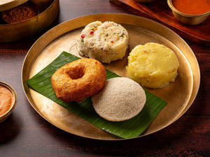 Idli Wada Combo