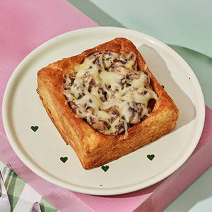 Italian Mushroom Puff