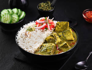 A1 Dhaba Palak Paneer Steamed Rice Bowl