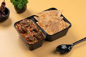 Mushroom Masala & Paratha Dabba