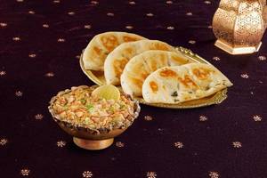 Murgh-e-Haleem & Bread combo