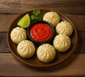 Veg Steamed Momos [8 Pcs]