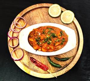 Bhuna Chicken Keema Matar(Semi Dry)