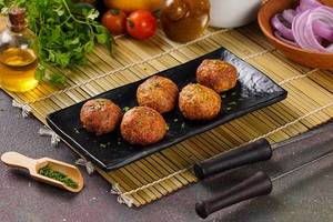 Chicken Meatball Kebab (5-Pcs)