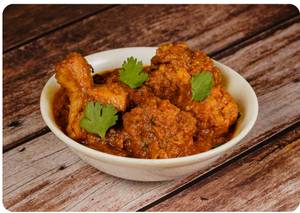 Kolkata Famous Chicken Kosha [4 Pieces]