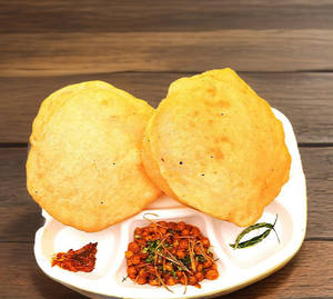 Chole Bhature [2 Bhature]