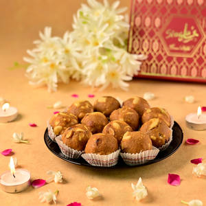 D.F. Besan Laddu