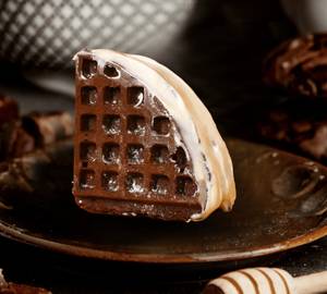 Black White Chocolate Waffle