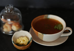 Tomato Dhaniya Shorba Soup