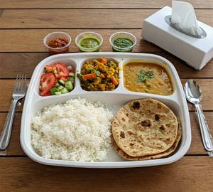 Pure Jain Thali - Rice, 2 Roti, Mix Veg Sabji, Daal, Sweet, Chutney, Salad.