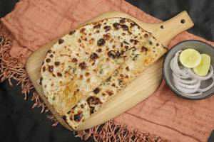 Stuffed Kulcha