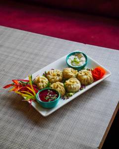 Veg Steam Momos (6 Pcs)