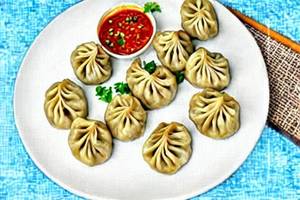 Chicken steam momos