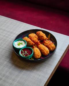 Paneer Fried Momos (6 Pcs)