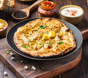 Stuffed Paneer Kulcha