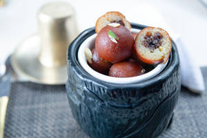 Gulab Jamun