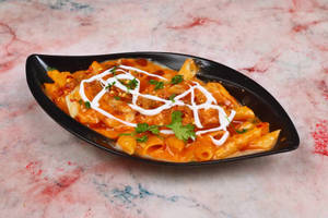 Mix sauce pasta