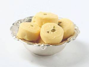 Doodh peda (200 gms)