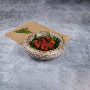 Yetti Kadipatta